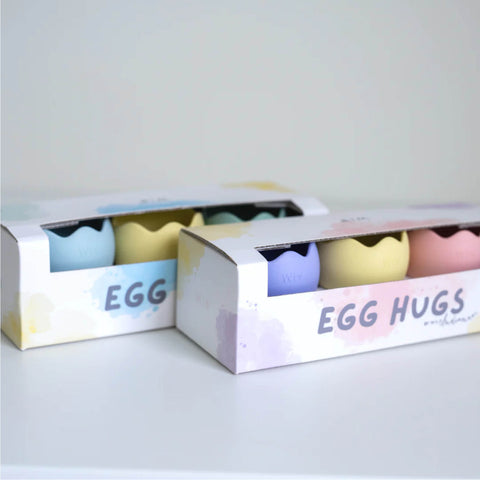 Egg Hugs by WI